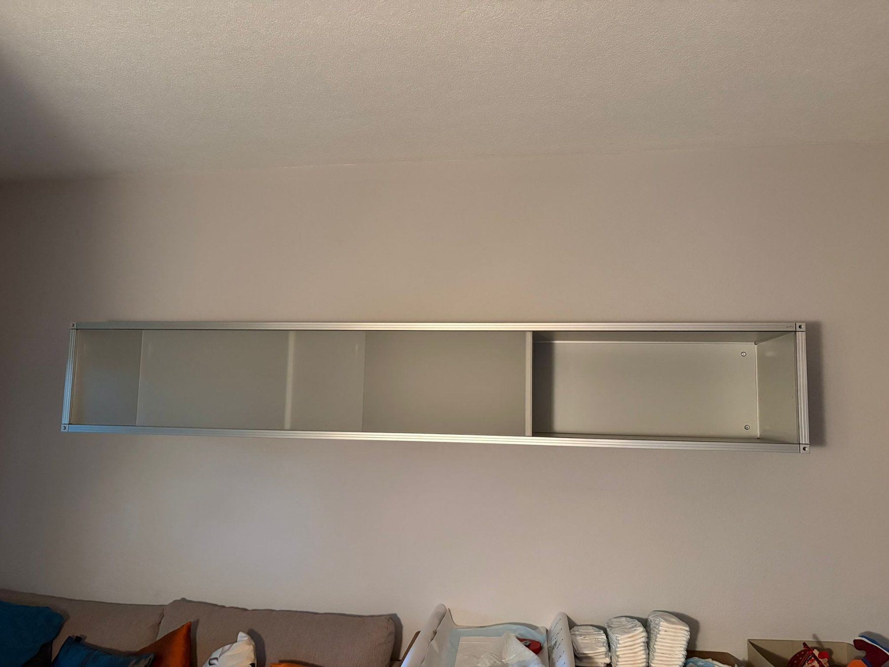Armoires: Wandschrank – D'occasion à Othmarsingen par ngo_z8rs
