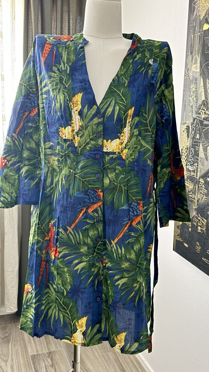 Robes: Kleid tropisches Muster  – Neuf (Voir description) à Mörigen par TimelessFinds 2