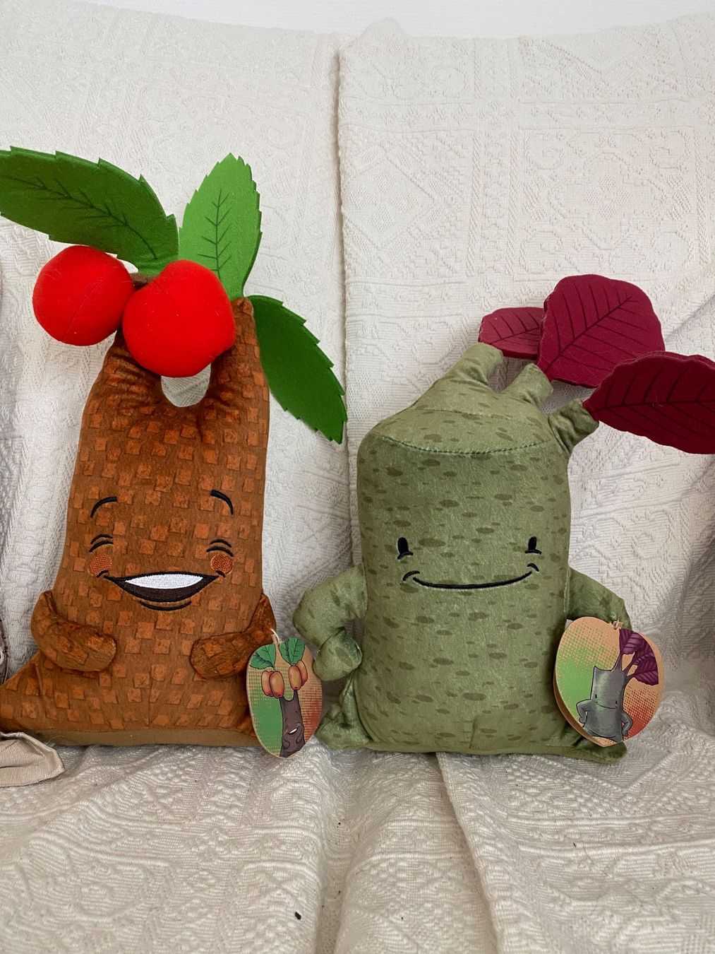 Coop Giocattoli: Coop Baumfreunde: Apfelbaum Lola und Rotbuche Ruby – Nuovo (secondo la descrizione) da Trachslau venduto da M_Schmid81