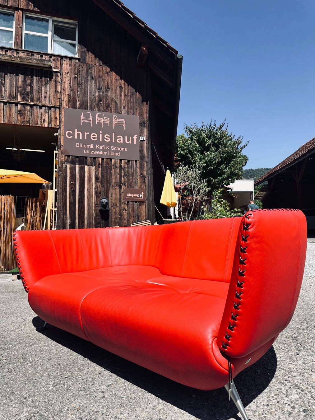 De Sede Sofas: Sofa De Sede DS102 Shell rot Leder Mathias Hoffmann – Gebraucht aus Otelfingen von Yossi-68 1