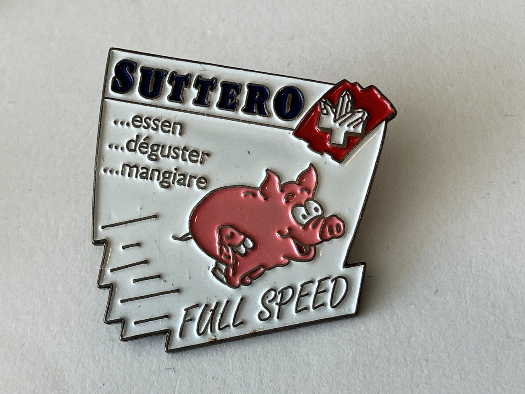 Plaquettes & Badges: 1 Pin Suttero Essen – D'occasion à Basel par djwwpp