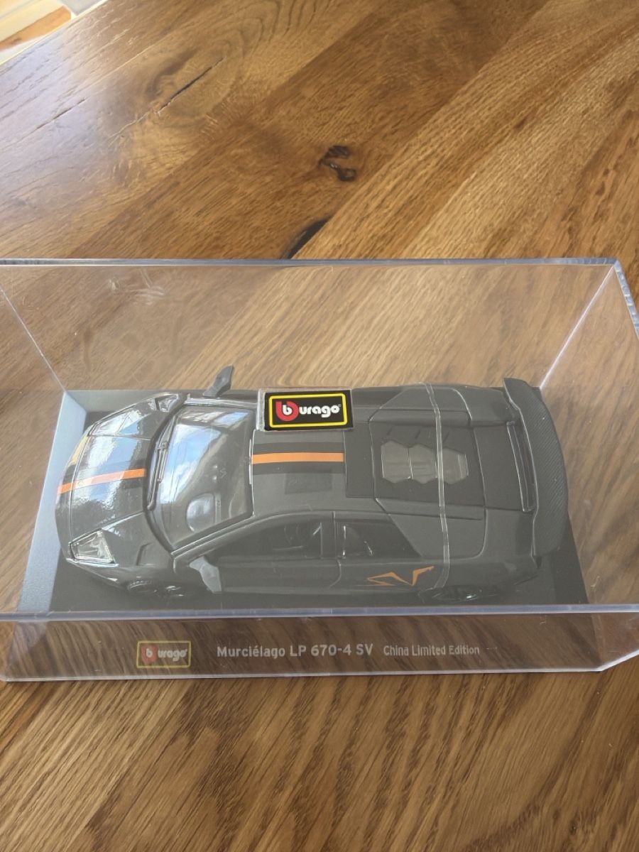 Bburago Modellautos: Lamborghini Murciélago LP 670-4 SV - Édition limitée – Neu und originalverpackt aus La Chaux-de-Fonds von JeanLeHerisson 1