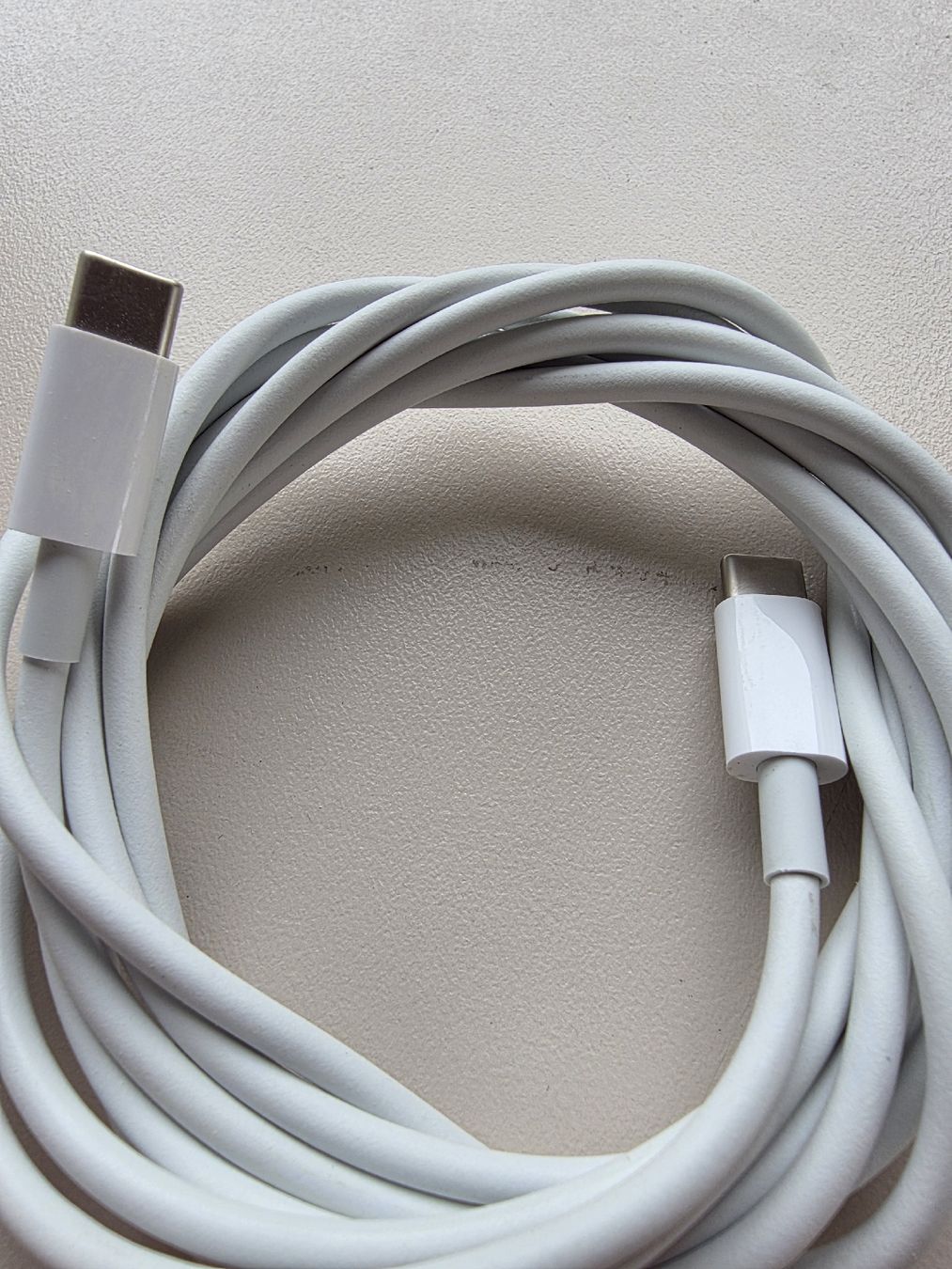 Apple Cavi: Apple MacBook usb-c Ladekabel  – Usato da Biberist venduto da Volo28 1