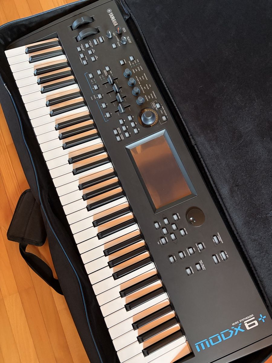 Yamaha Strumenti musicali: Neuwertiges Yamaha Modx 6 plus – Nuovo (secondo la descrizione) da Binz venduto da hjtheus