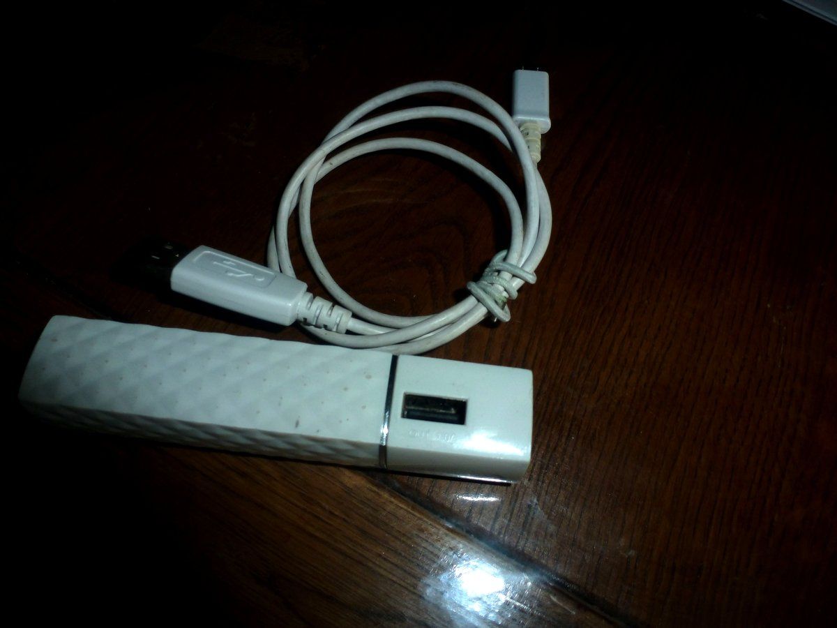 Chargements: Powerbank mit Licht – D'occasion à Emmen par newdeal1970 3