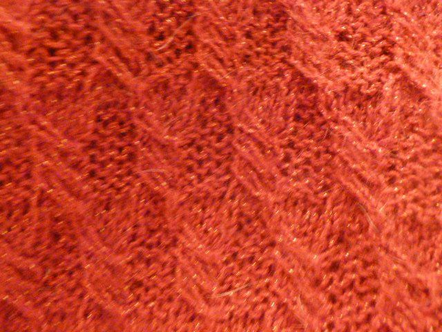 Maglioni & Felpe: Handgestrickter Wollpullover, Gr. 44, rot-gold – Usato da Nunningen venduto da Fashion-Ave51 2