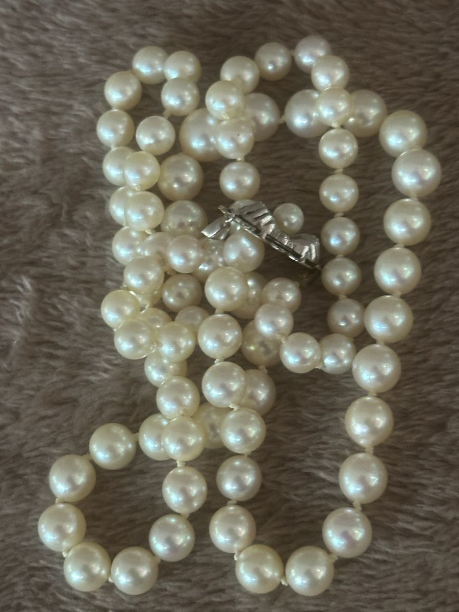Catenine: Vintage Perlenkette mit Goldverschluss – Usato da Herbriggen venduto da Sehrazade 7