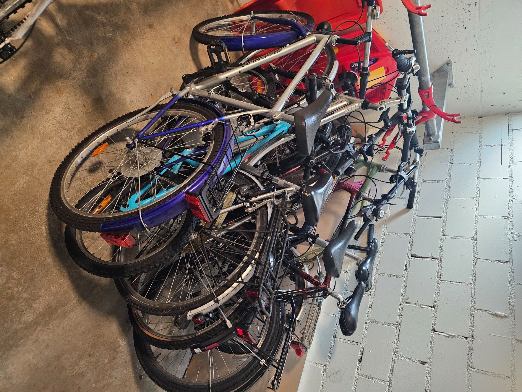 Biciclette: Fahrräder für Export oder zum aufbereiten – Usato da kleindöttingen venduto da Jimi-Hendrix 1