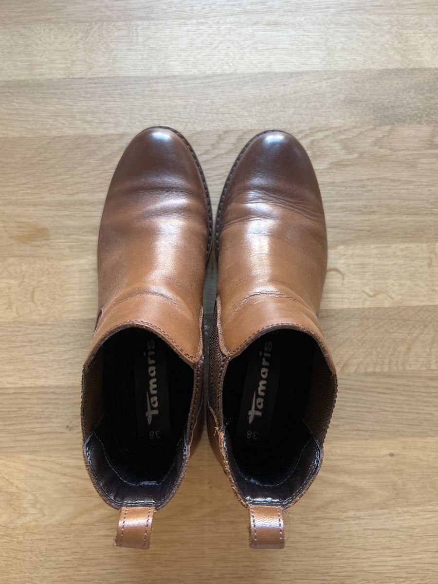 Tamaris Scarpe da donna: Tamaris Chelsea Boots Gr 38 – Nuovo (secondo la descrizione) da Zürich venduto da cloud_303