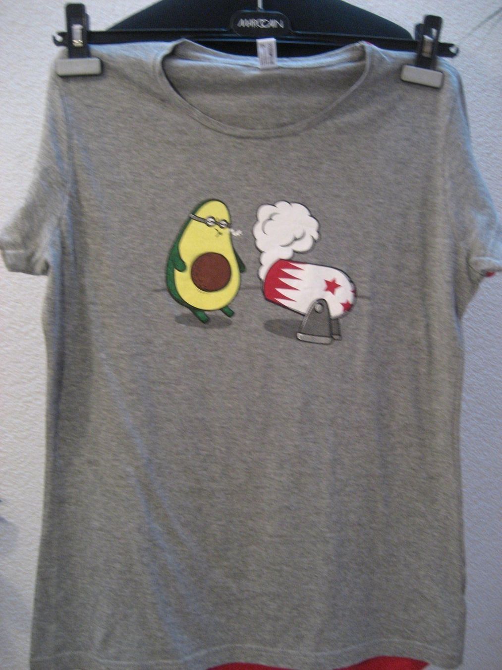 T-Shirts: Lot 2 t-shirt taille L – Gebraucht aus Delémont von marryb