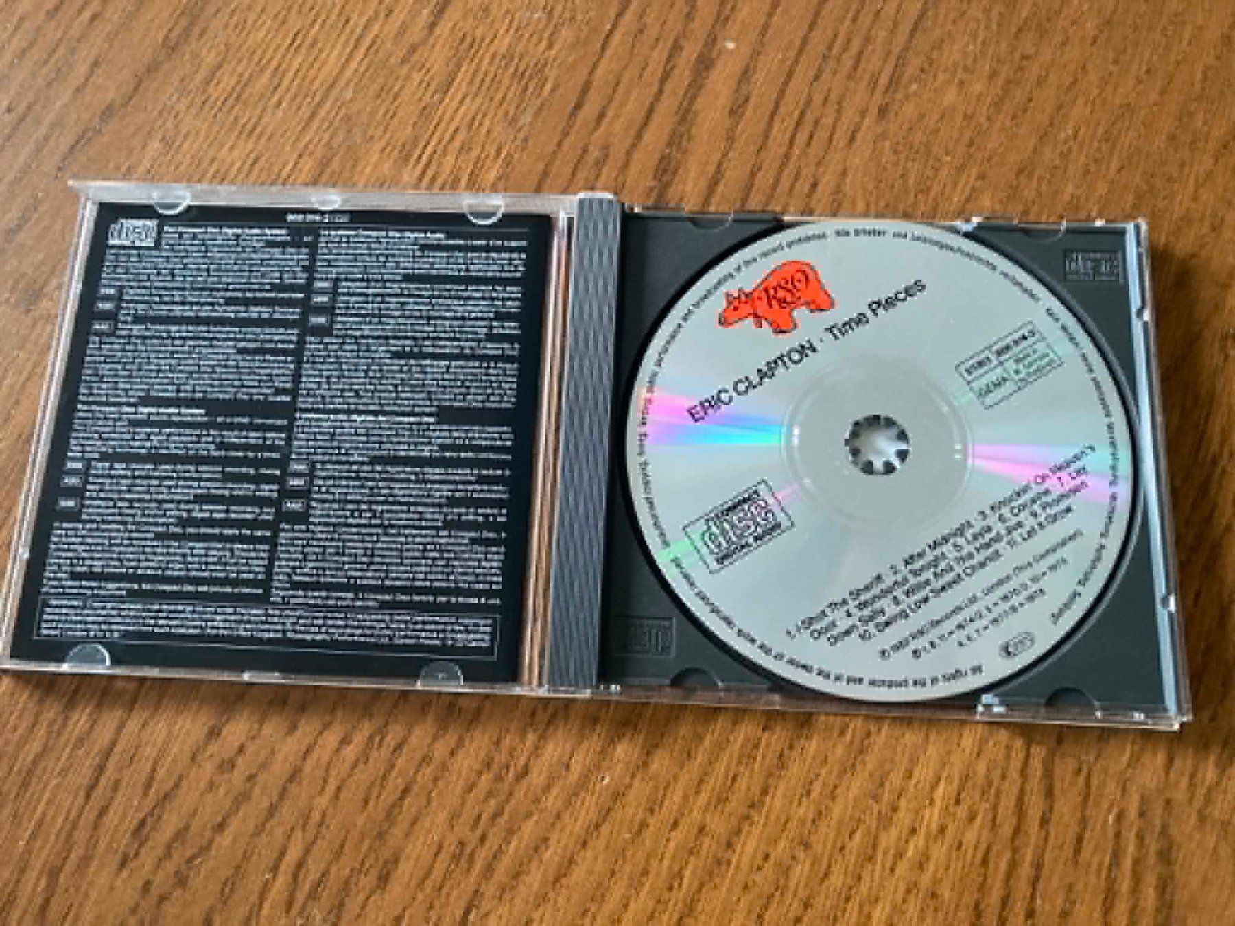 CDs: Eric Clapton - Timepieces The Best of Eric Clapton CD – Gebraucht aus Lausanne von sim_bc8q 2