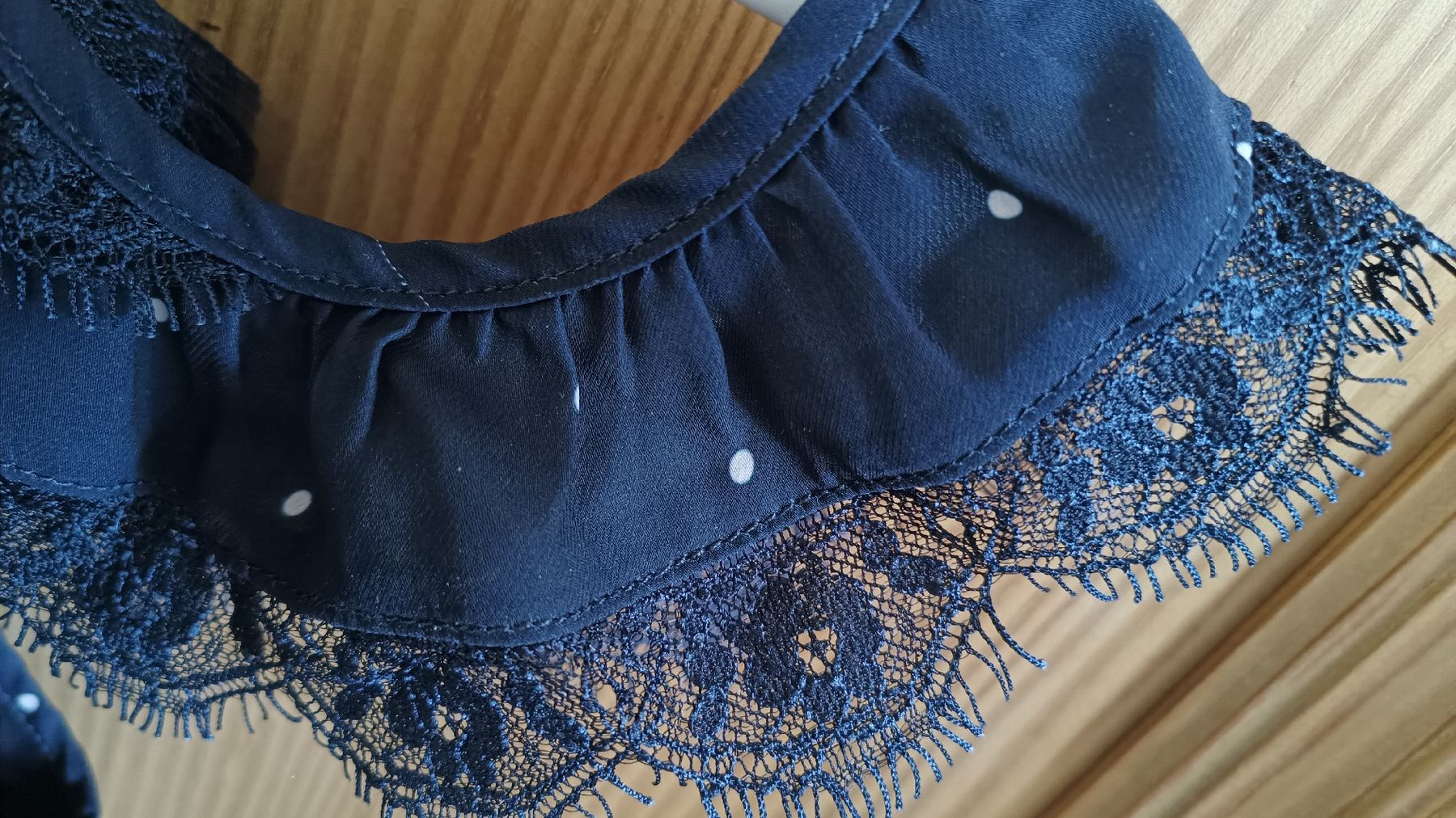 Camicette, T-shirt & Top: Mint und Berry Bluse dunkelblau 146/152 – Usato da Villmergen venduto da toptip1970 2