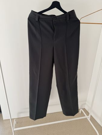 Zara High-Waist-Hose, Grösse S