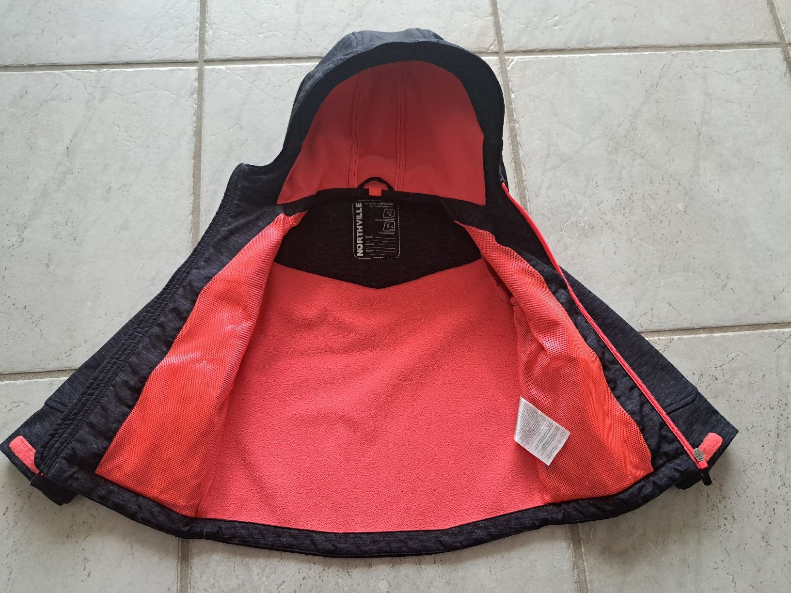 C&A Giacche & Cappotti: Softshelljacke, Gr.110 – Usato da Seuzach venduto da nadine.baur84 2