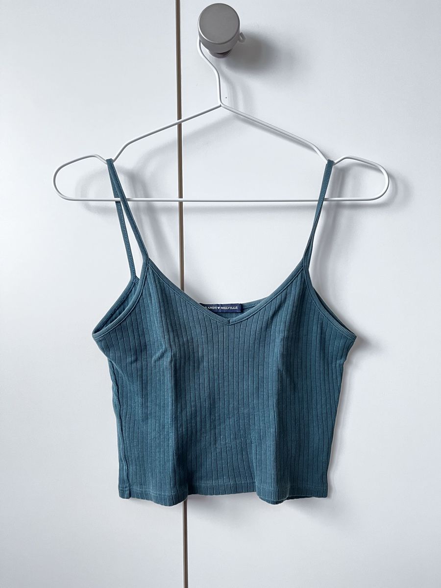 Brandy Melville Top: Brandy Melville Top – Usato da Sachseln venduto da erdnussli29