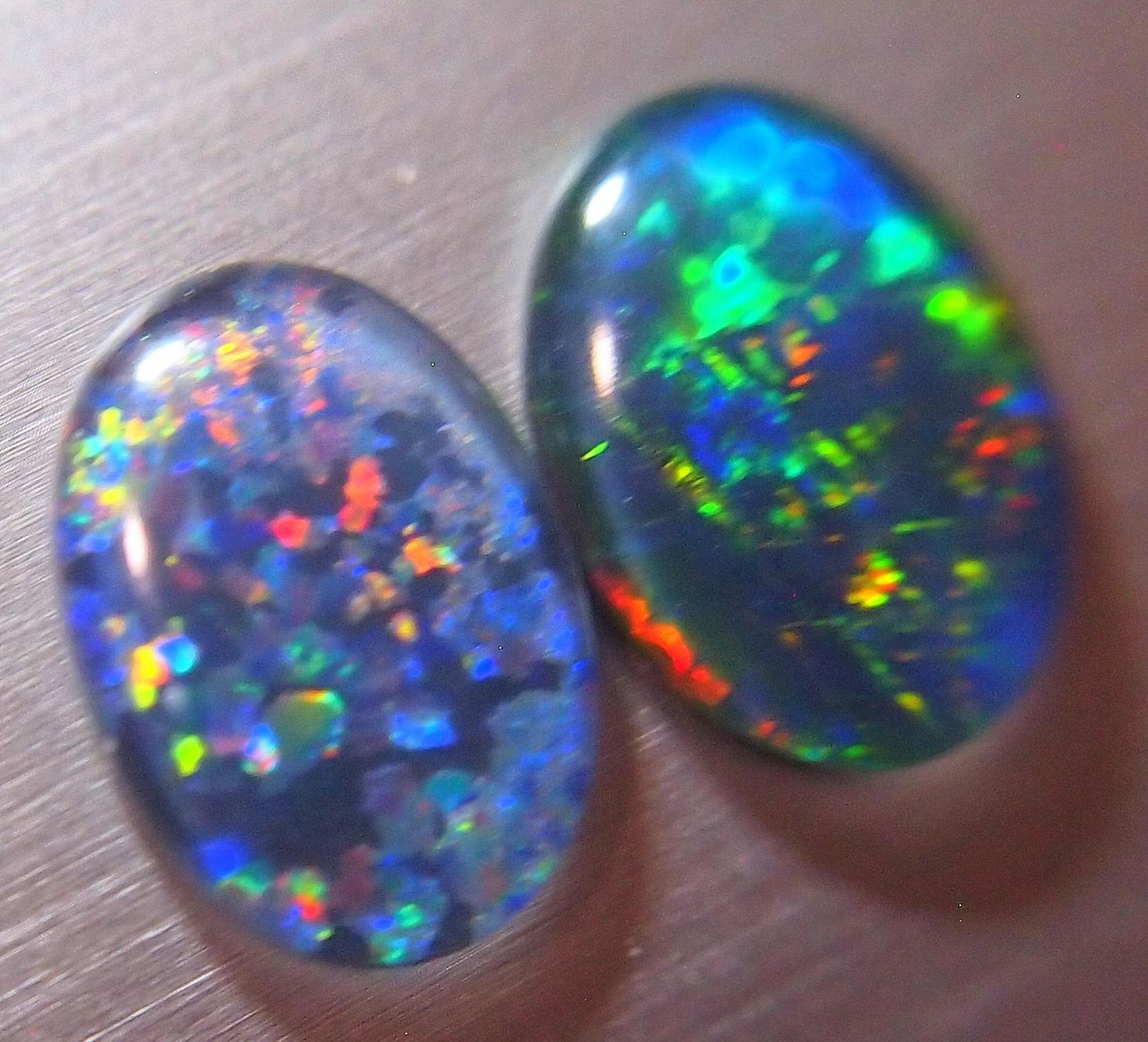 Pierres précieuses: 2 x 3,5 ct. Blackopal Triplette AAA – Neuf (Voir description) à Reinach BL par Hesekiel39 5