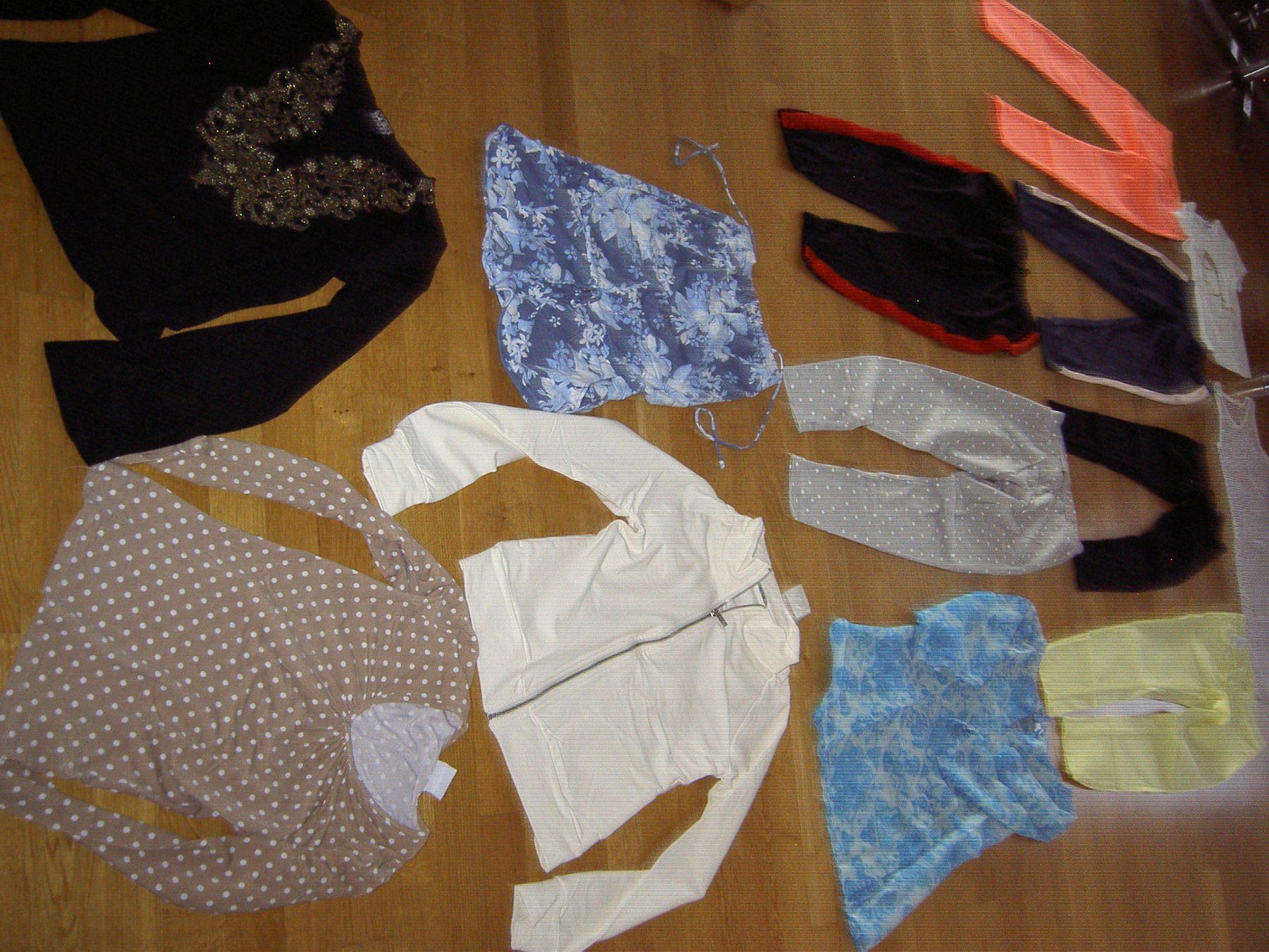 Lotti & Set di vestiti: kleiderpacket gr.164 – Nuovo (secondo la descrizione) da Bettlach venduto da Kvety 3