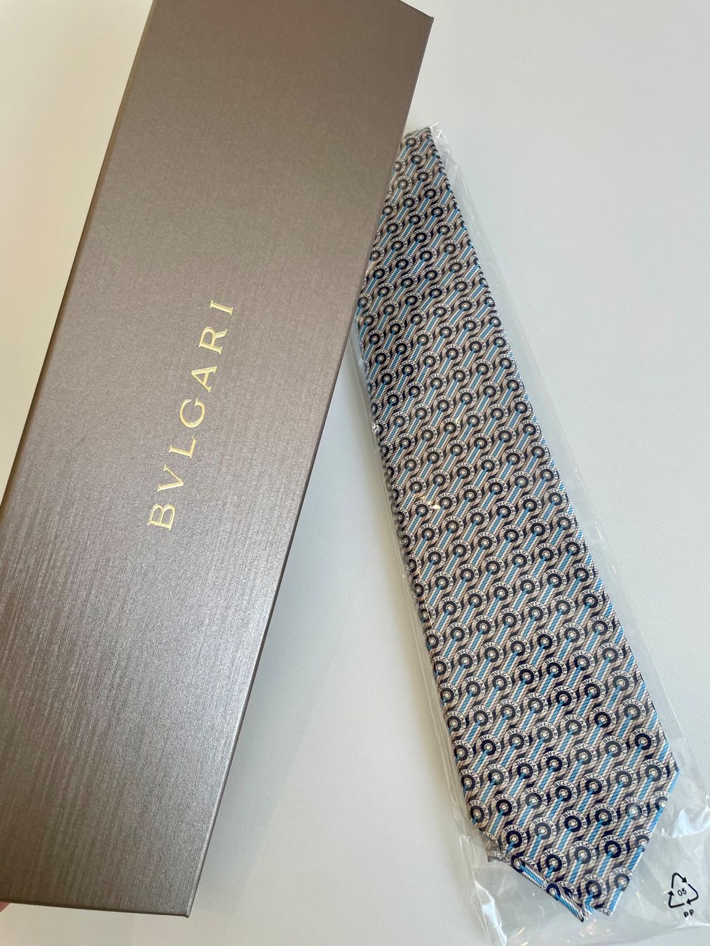 Bulgari Cravatte: Bulgari Krawatte (100% Seide) – Nuovo e nell'imballaggio originale da Basel venduto da Ch2005 3
