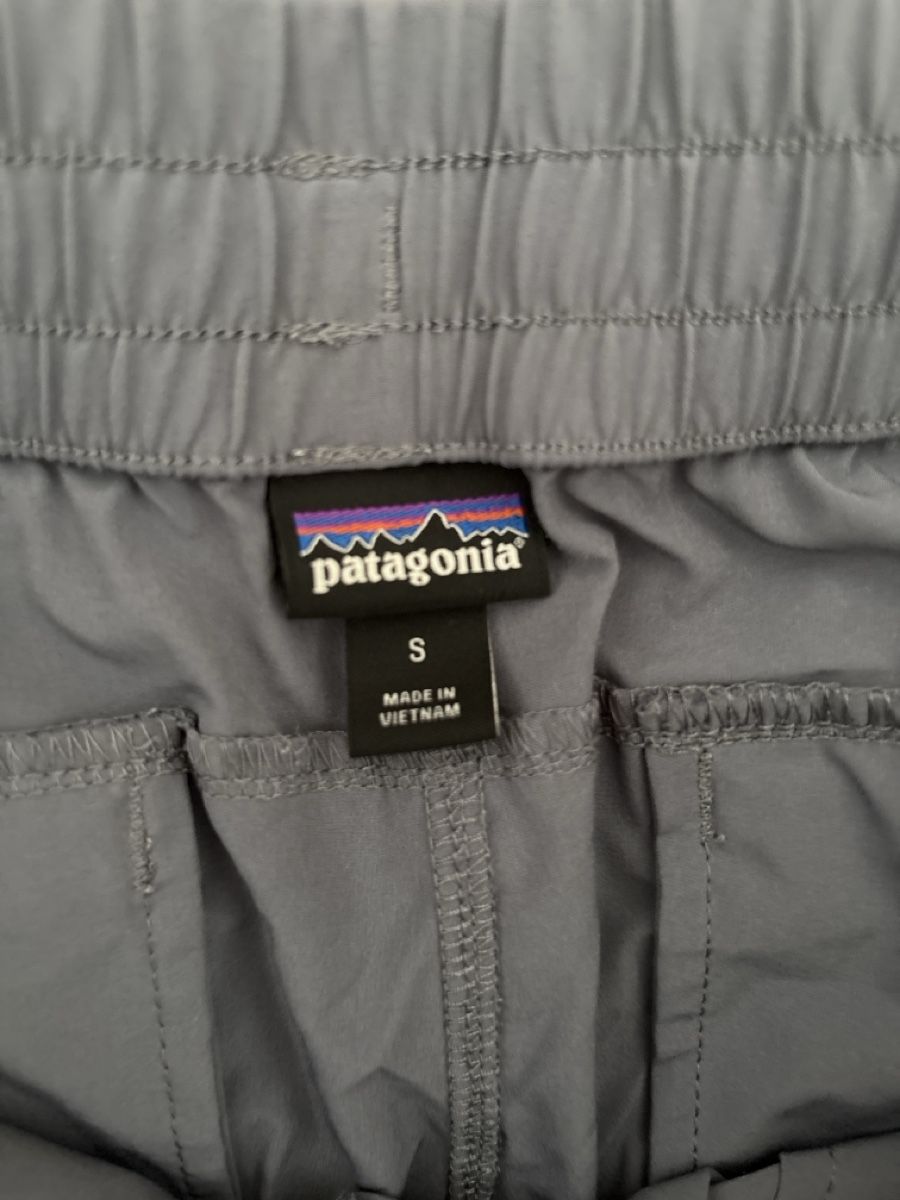Patagonia Hosen: Patagonia Pants Grey Size S Used Condition – Gebraucht aus Zürich von muz_5h6k 1