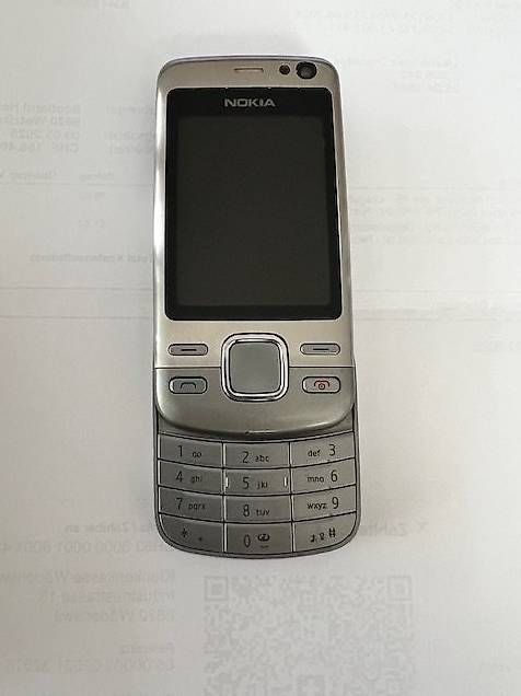 Telefoni cellulari / Smartphones: Nokia 6600i  Silber Metall – Usato da Bäretswil venduto da fotos1 1