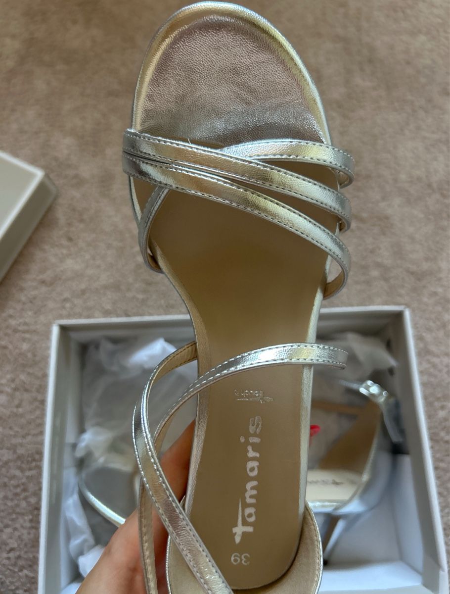 Tamaris Damenschuhe: Higheels Silber – Neu und originalverpackt aus Frauenfeld von hannamaria29 1