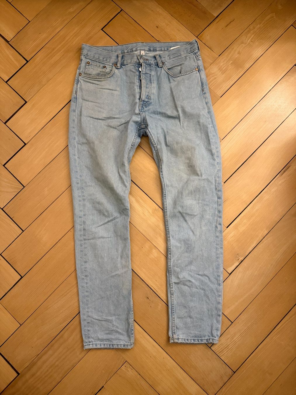 Weekday Jeans: WEEKDAY - Jeans hellblau W31 L32 – Gebraucht aus Zürich von Diazaio
