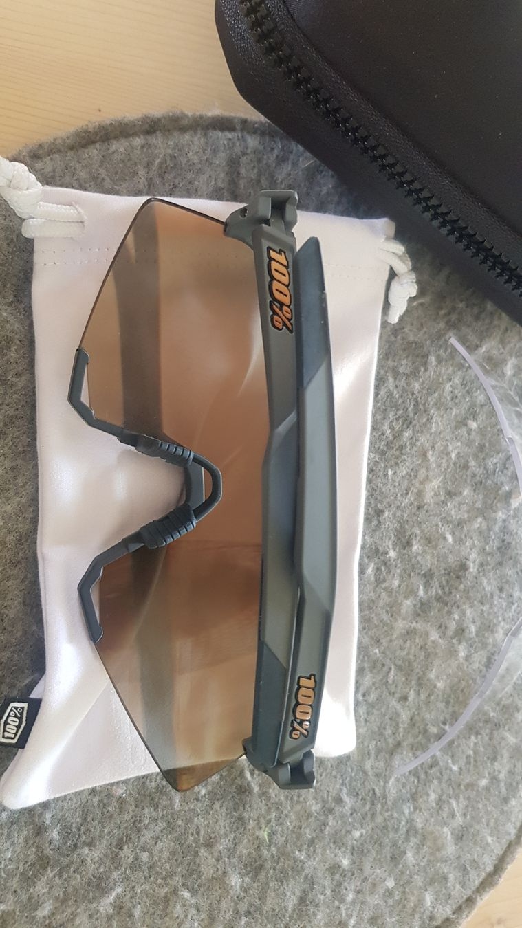 Occhiali & Lenti: 100% S3 Velobrille grau – Usato da Eschenbach LU venduto da OnPh21 2