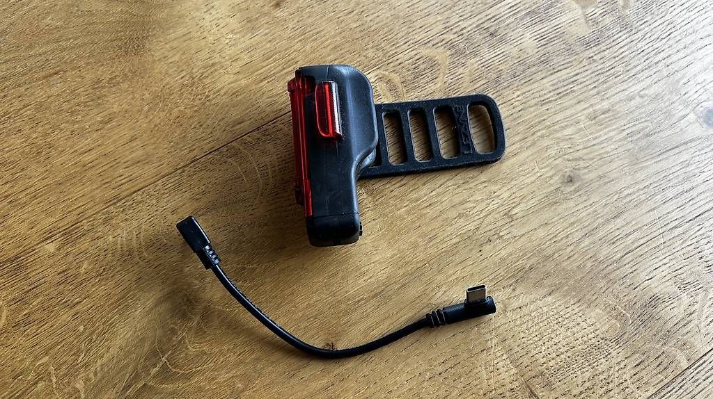 Pezzi di ricambio: Rücklicht Lezyne Strip Drive Pro – Usato da Hallwil venduto da Babagysi 2