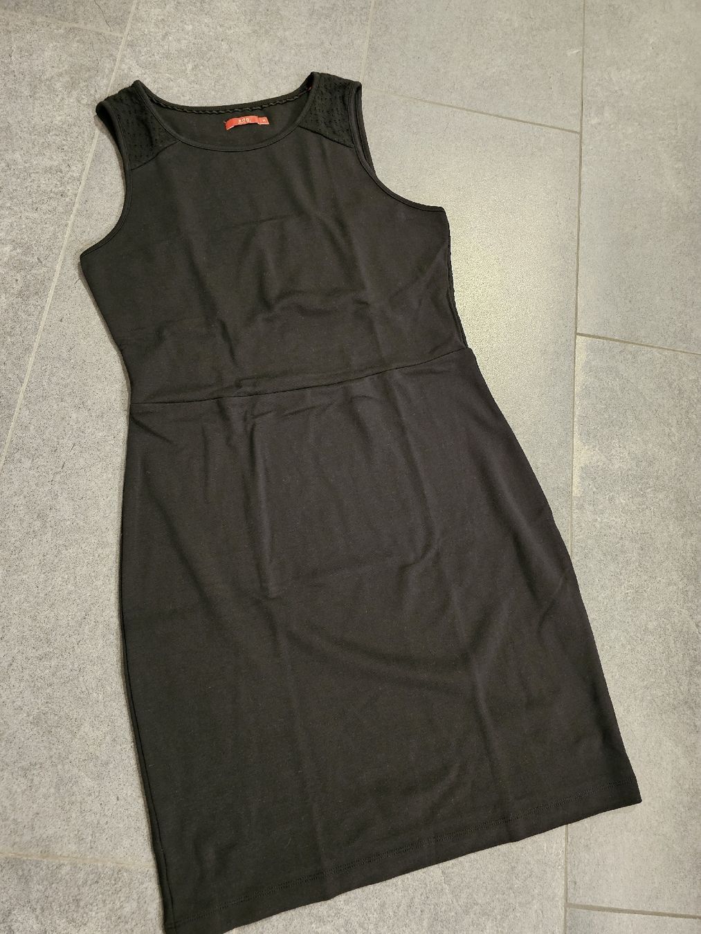 Vestiti: schwarzes, ärmelloses Kleid - Grösse M – Usato da Altdorf UR venduto da Saba_1688