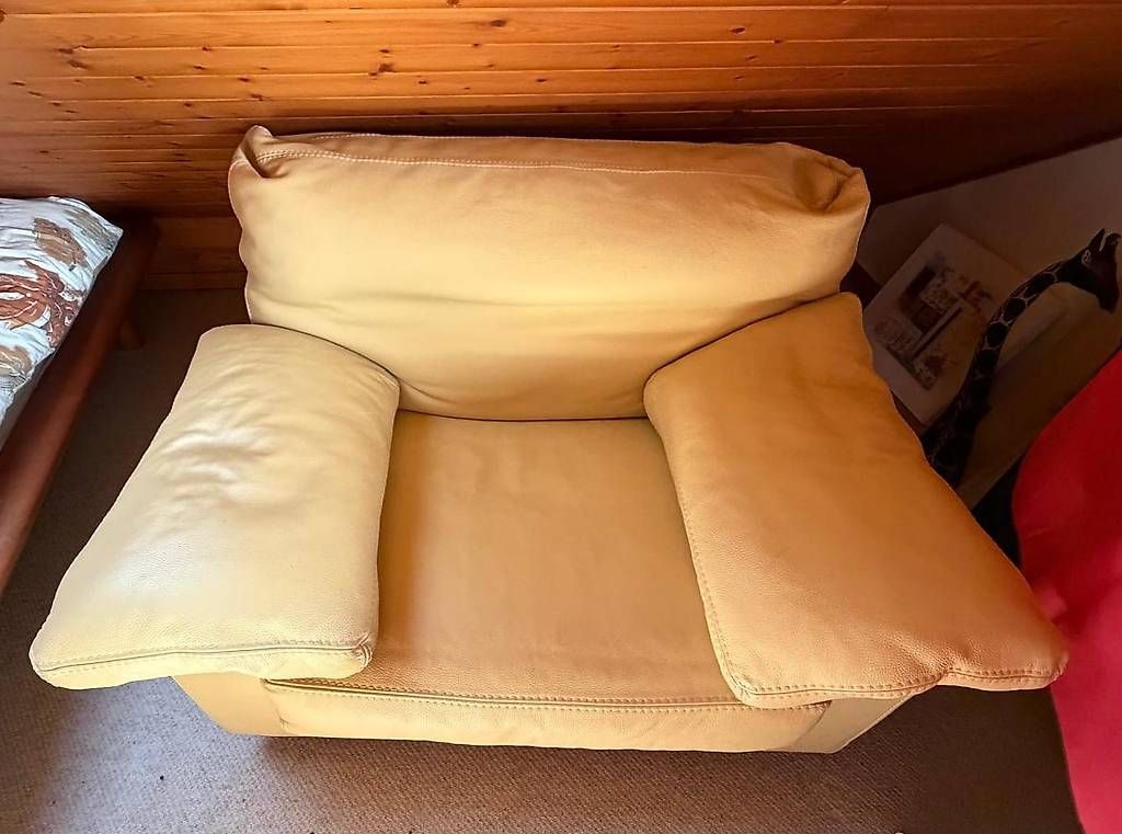 Sofas: Canapé 2 places + 2 Fauteuils – D'occasion à Epalinges par pat_cg8y 4