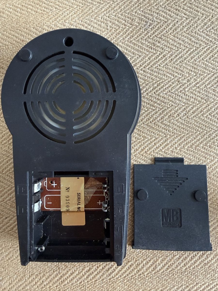 Spiele: Vintage MB ELECTRONICS Mini Senso Gedächtnisspiel – Gebraucht aus Konolfingen von petzipetz 1