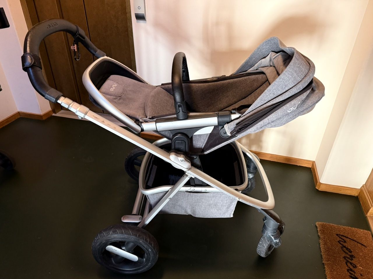 Nuna Poussette: Nuna Kinderwagen Komplettset / Nuna complete stroller set – D'occasion à Luzern par bar_5lln 2