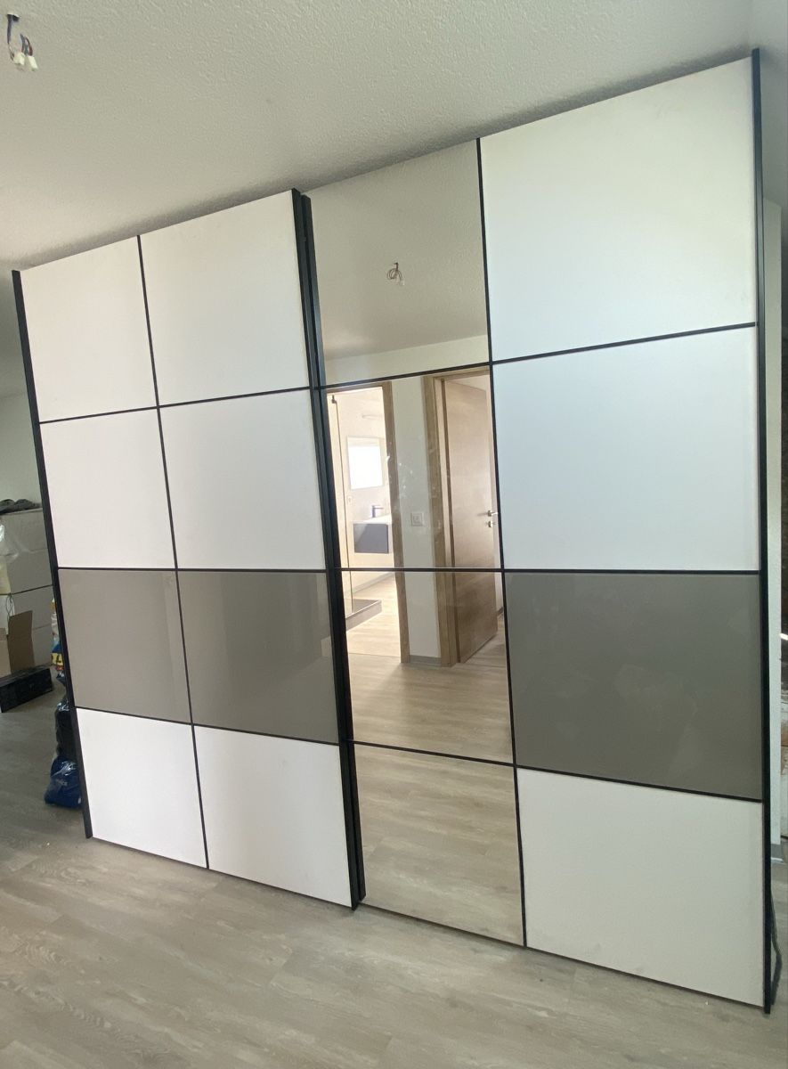 Letti: Chambre lit armoire bureau – Usato da Chézard-St-Martin venduto da monster2525 1