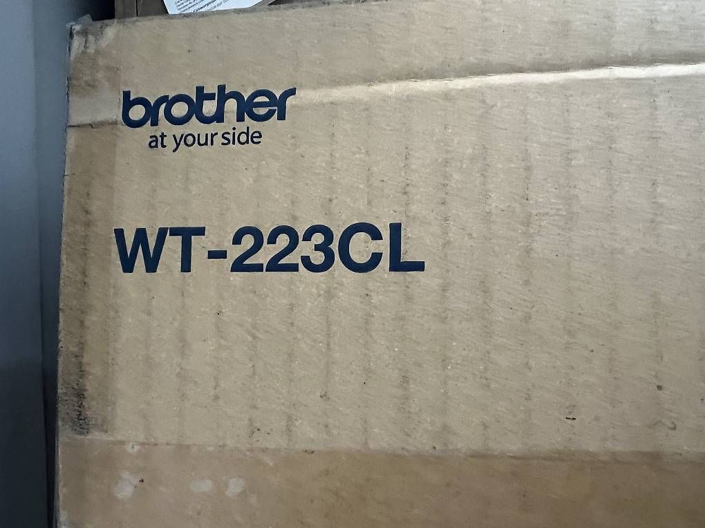 Cartucce per stampanti & toner: Toner Brother WT-223CL – Nuovo e nell'imballaggio originale da Huttwil venduto da Sandra_13