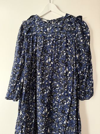Schönes Zara Kleid mit Blumenmuster, Grösse S, Top Zustand!