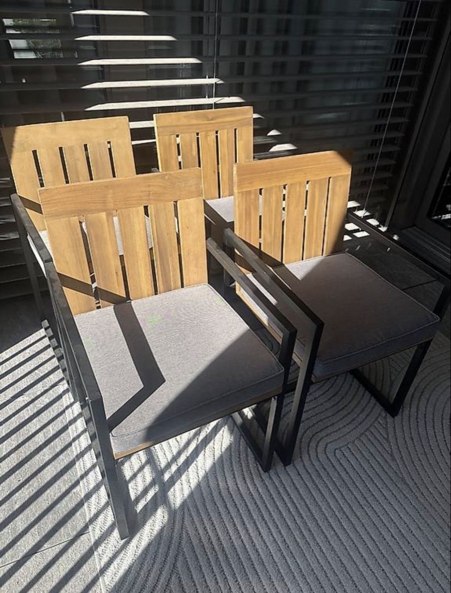 Sedie: 4 moderne Gartenstühle – Nuovo (secondo la descrizione) da Chur venduto da chi_6xdl