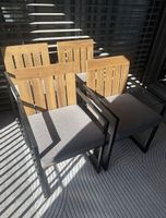 4 moderne Gartenstühle