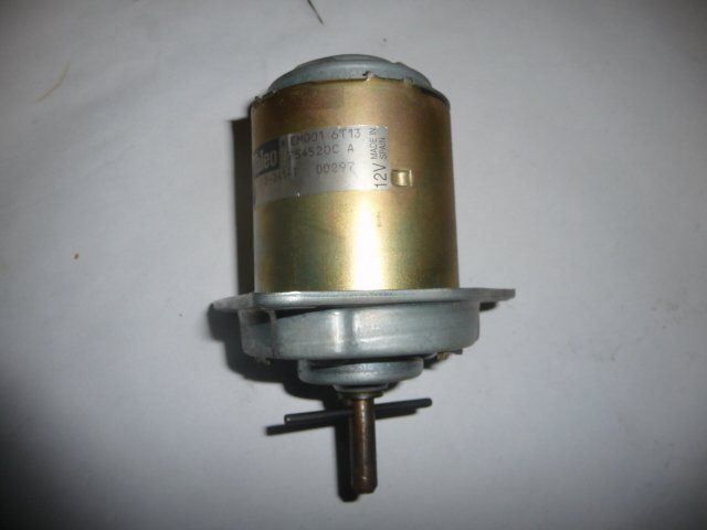 Renault Tutti pezzi di ricambio auto: Renault Gebläsemotor 77 00 828 624 – Nuovo e nell'imballaggio originale da Einsiedeln venduto da Renaultparts 1