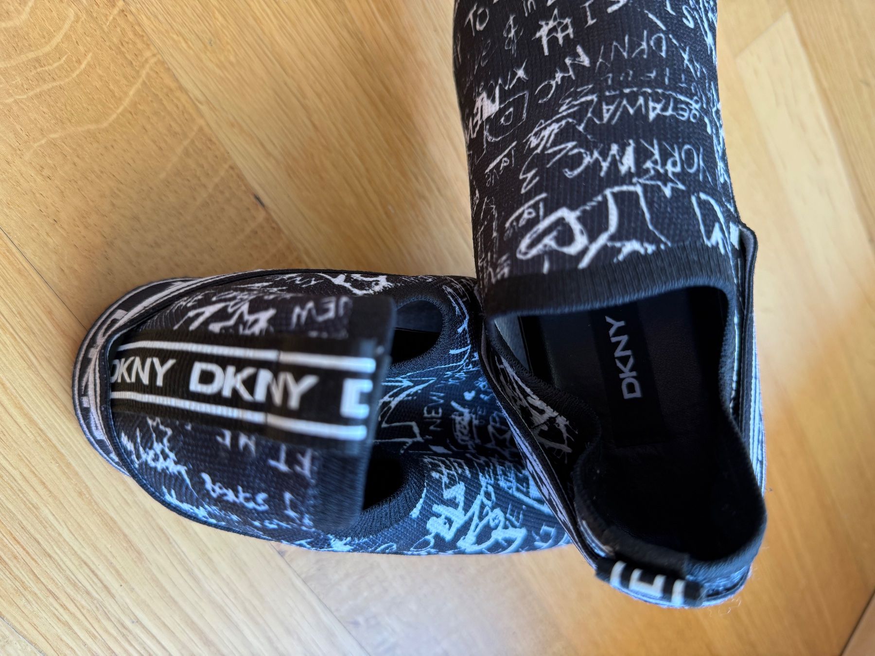DKNY Scarpe da donna: Chaussures DKNY 38 – Usato da Belmont-Lausanne venduto da ale_k2sv 1
