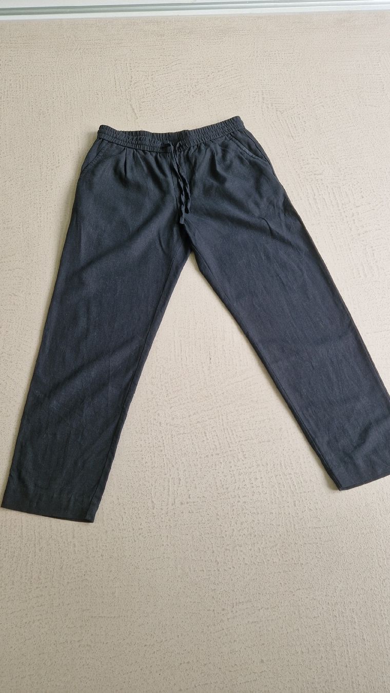 Zara Pantaloni: Schöne Leinenmixhose, Zara, Gr. M – Usato da Gachnang venduto da Breiser