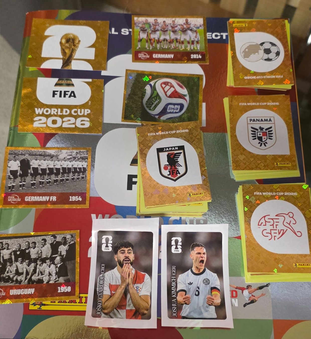 Sticker: Panini 132 Aufkleber + 2 coca cola + Album – Nuovo (secondo la descrizione) da Hittnau venduto da Annubis