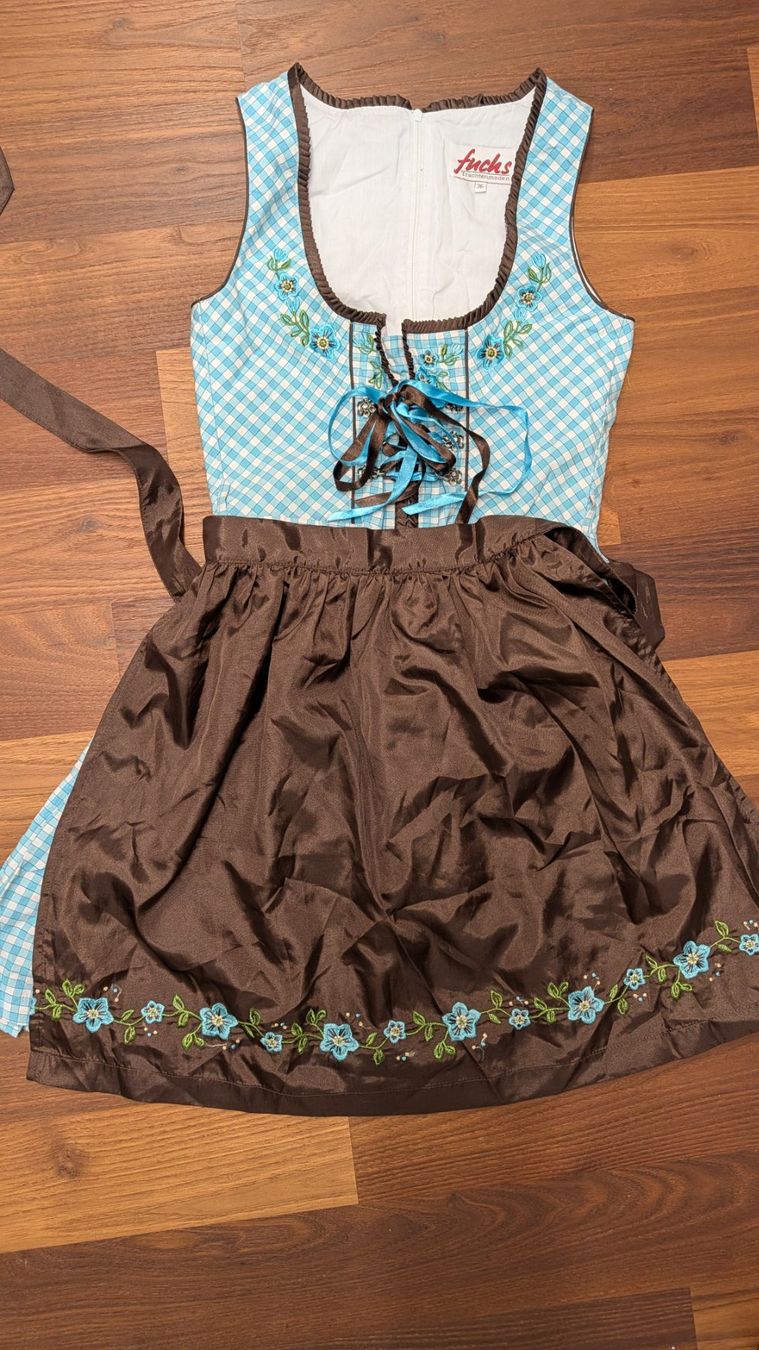 Vestiti: Dirndl Grösse 36 (Bluse Grösse 34) – Usato da Lufingen venduto da Mkeller 2