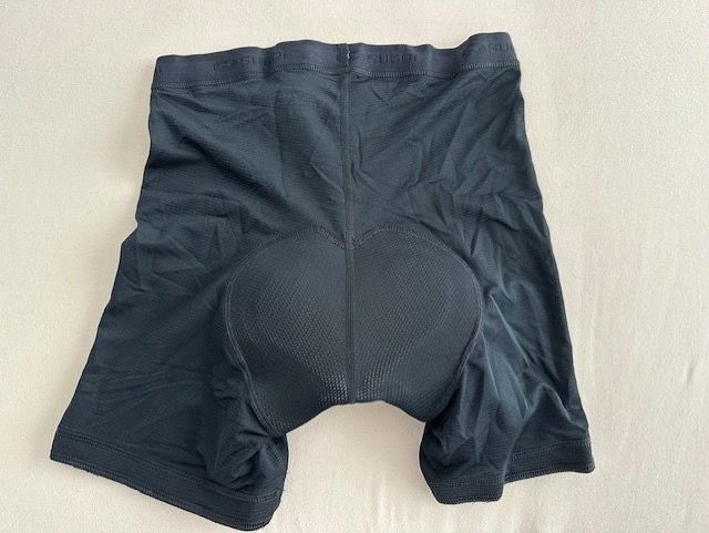 Pantaloni: Sugoi biking underwear – Usato da Dallenwil venduto da ZD2019 2