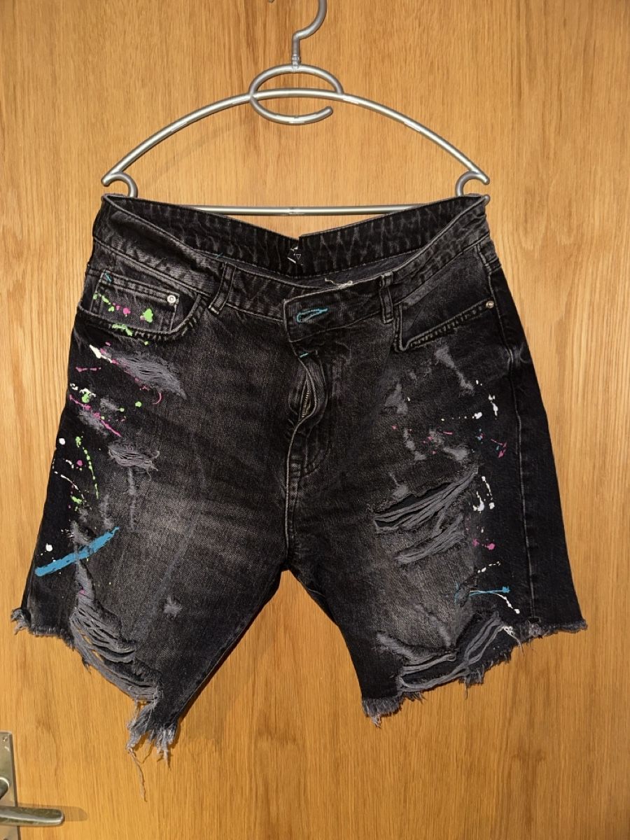 Zara Pantaloni: Herren Shorts Grösse 44 – Usato da Bazenheid venduto da mrslvtdc