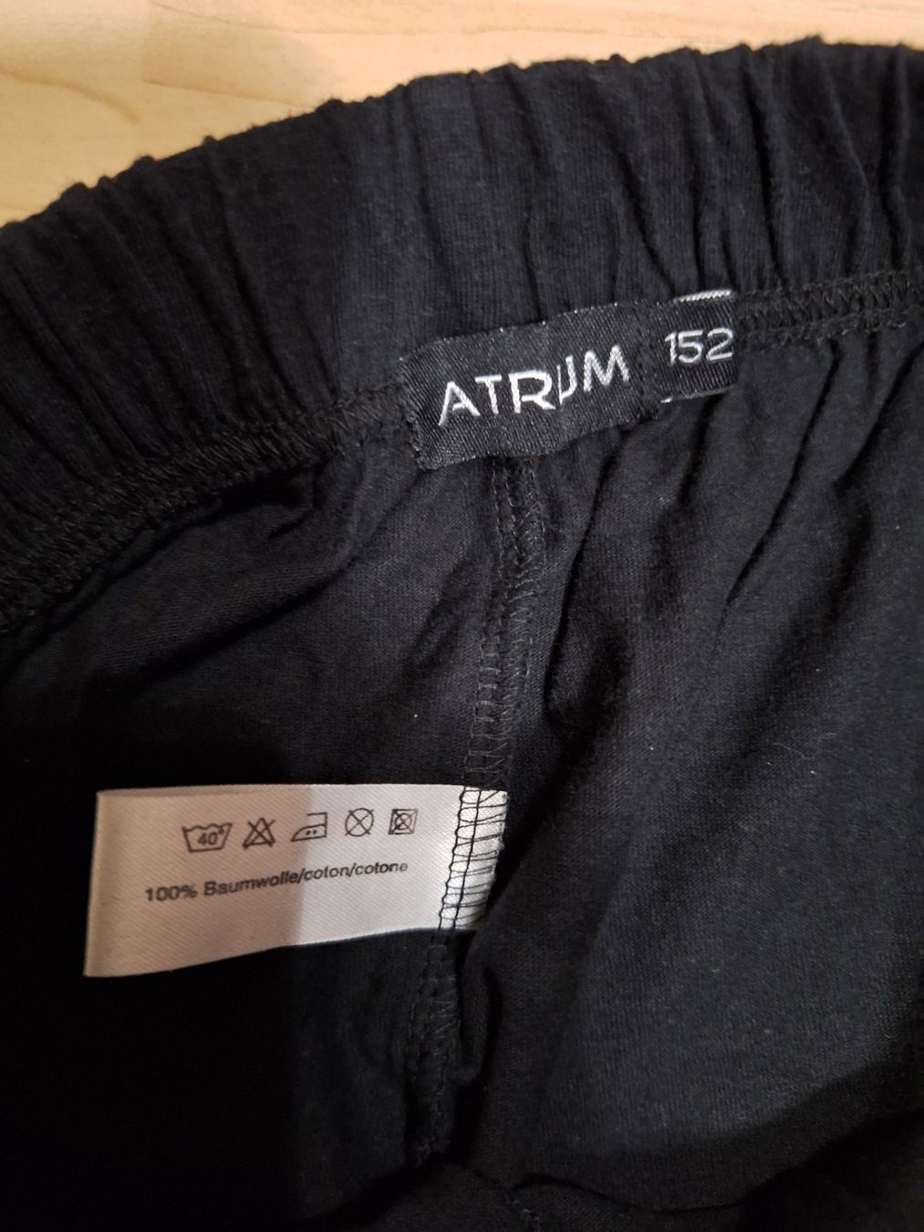 Pigiami: Pyjama Hose schwarz, Gr. 152 – Nuovo (secondo la descrizione) da Starrkirch-Wil venduto da Mambostar 1