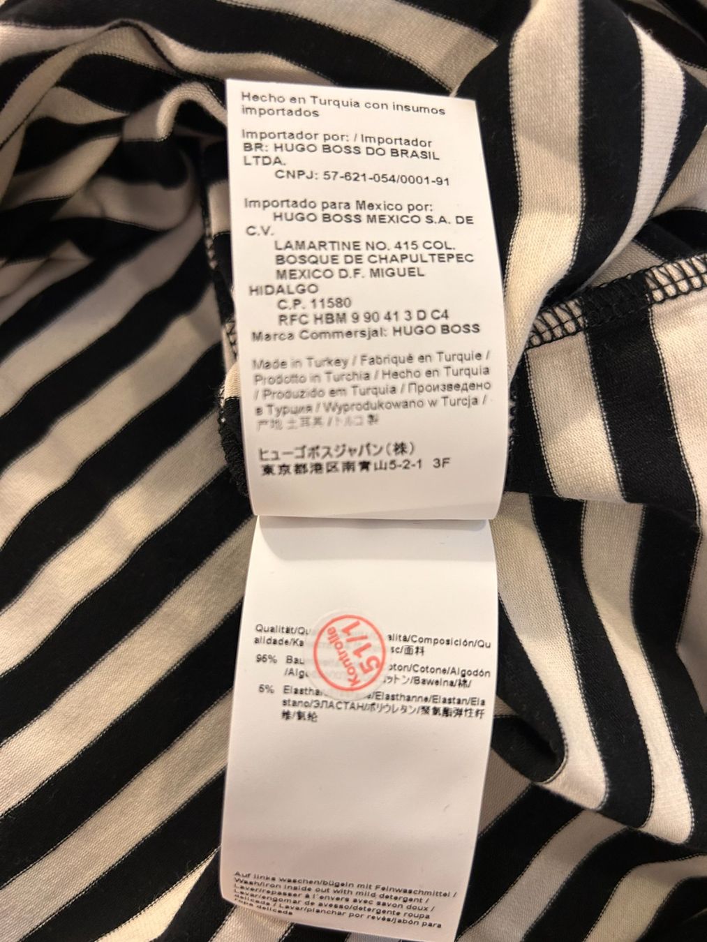 Hugo Boss T-shirt: T-shirt HUGO . size L – Nuovo (secondo la descrizione) da Vaglio venduto da Arabella1973 2