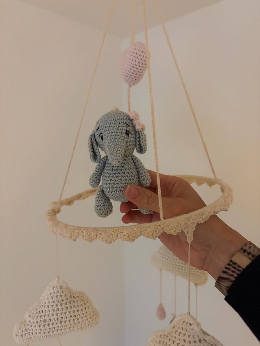 Giocattoli: Gehäckeltes Mobile Elefant – Usato da Regensdorf venduto da Branca990 2