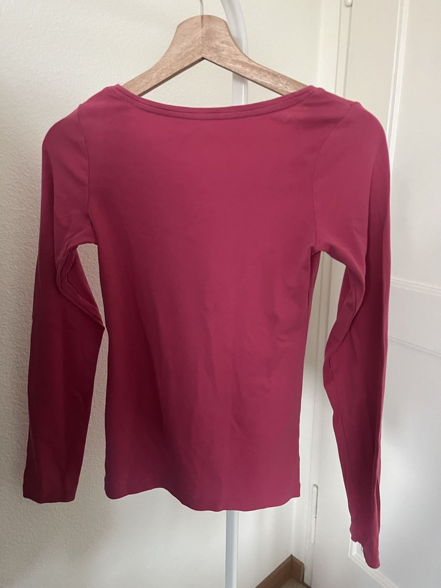H&M Top: H&M Langarmshirt S – Usato da Zürich venduto da rah_89ql 2