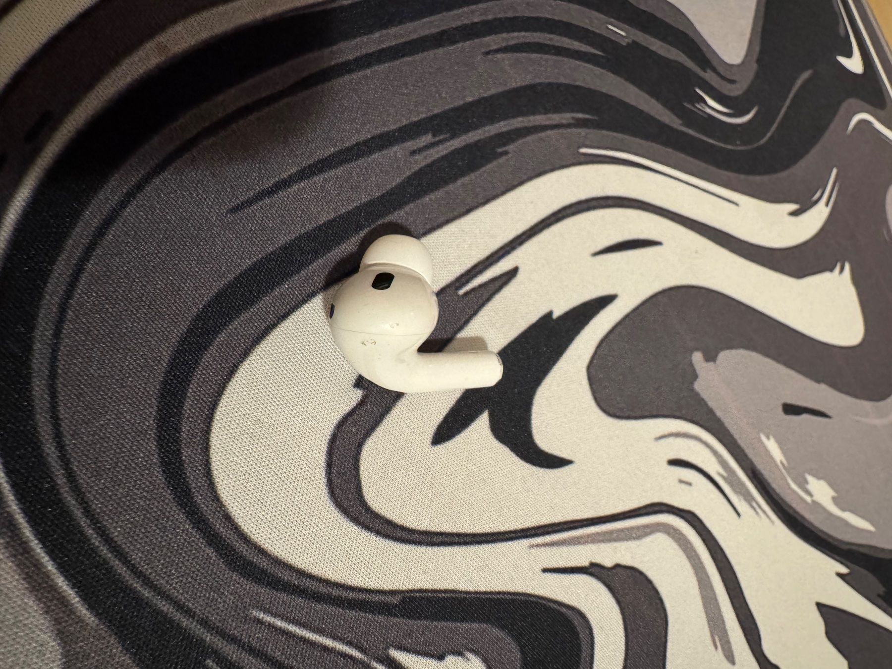 Apple Cuffie: Apple AirPods pro 2 – Usato da Schwarzenbach SG venduto da asfischer 3