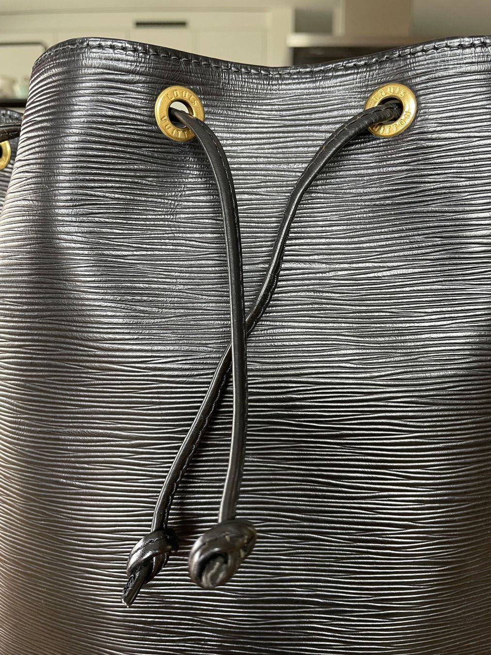 Louis Vuitton Borse da donna: Louis Vuitton Noé Epi – Usato da Wädenswil venduto da quattromic 6